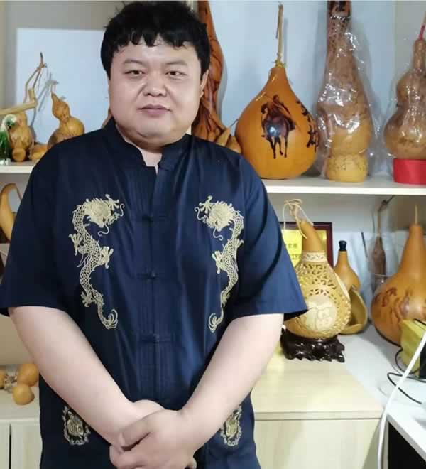 藏品精粹——名家王超精品拍卖网络作品展